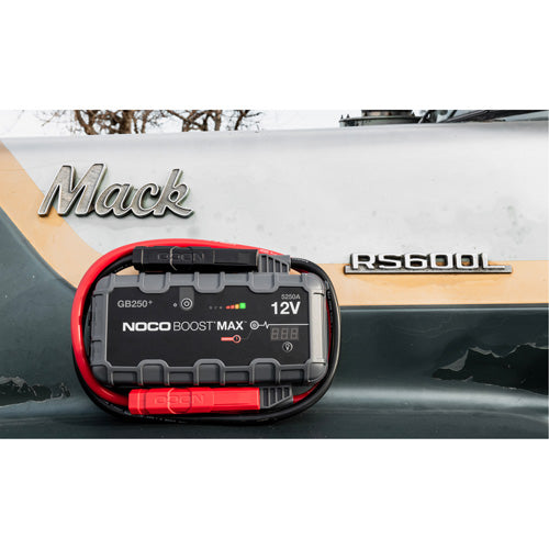 GB250+ Boost® Max™ Jump Starter