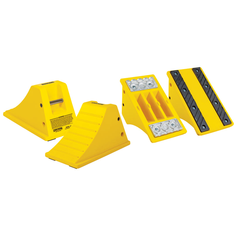 Cales de roue robustes tout-terrain, polyuréthane, jaunes, 29,2 cm (l) x 53,3 cm (p) x 31,8 cm (h).
