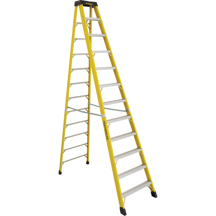 Industrial Heavy-Duty Stepladders (6400 Series), 12', Fibreglass, 300 lbs. Capacity, Type 1A