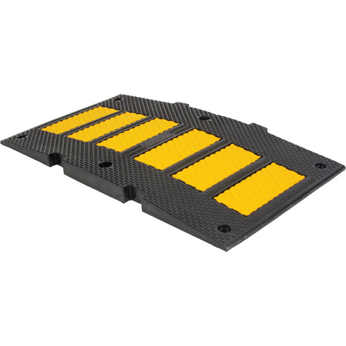 Middle Speed Hump