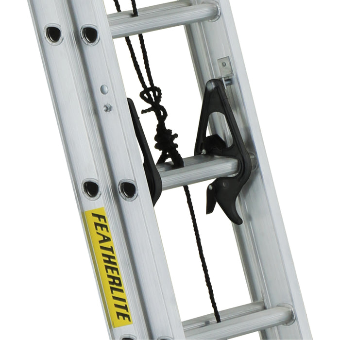 Industrial Heavy-Duty Extension Ladders (3200D Series), 300 lbs. Cap., 25' H, Grade 1A
