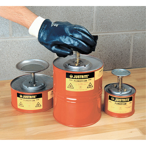 Plunger Cans
