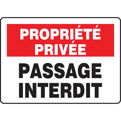 "Passage interdit" Sign