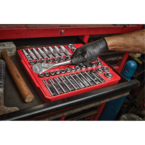 47 Piece SAE & Metric Ratchet & Socket Set