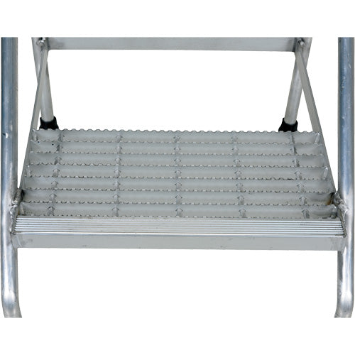 Aluminum Step Stand